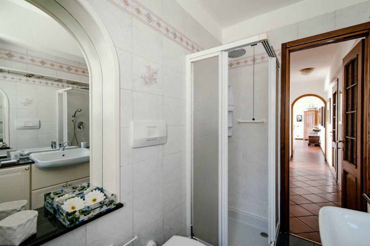 Villa Fantastica Carate Urio Luaran gambar